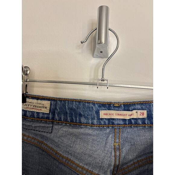 Levi's Jeans Womens 28 Jazz Pop Blue Ribcage Straight Ankle Premium Denim - Picture 3 of 6